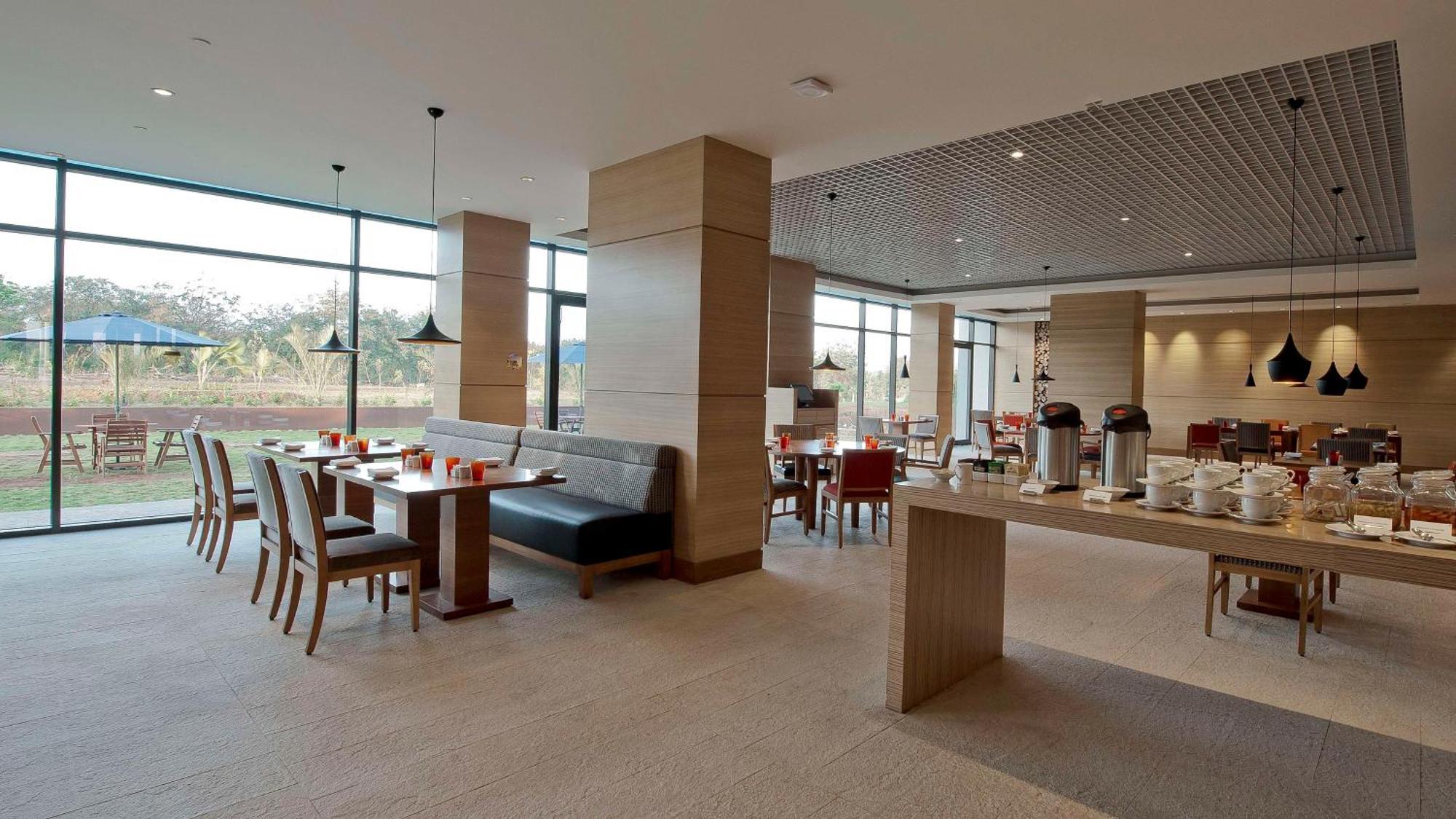 Hyatt Place Хампи Экстерьер фото