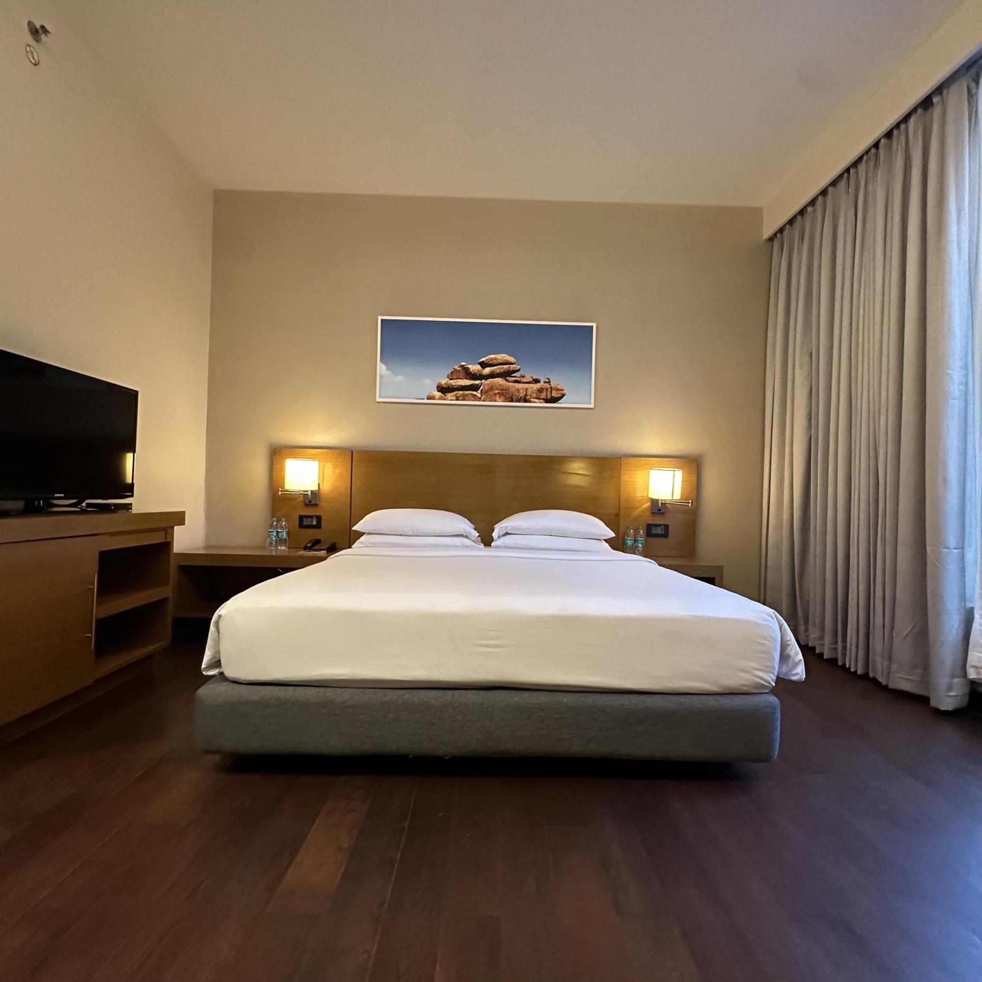 Hyatt Place Хампи Экстерьер фото