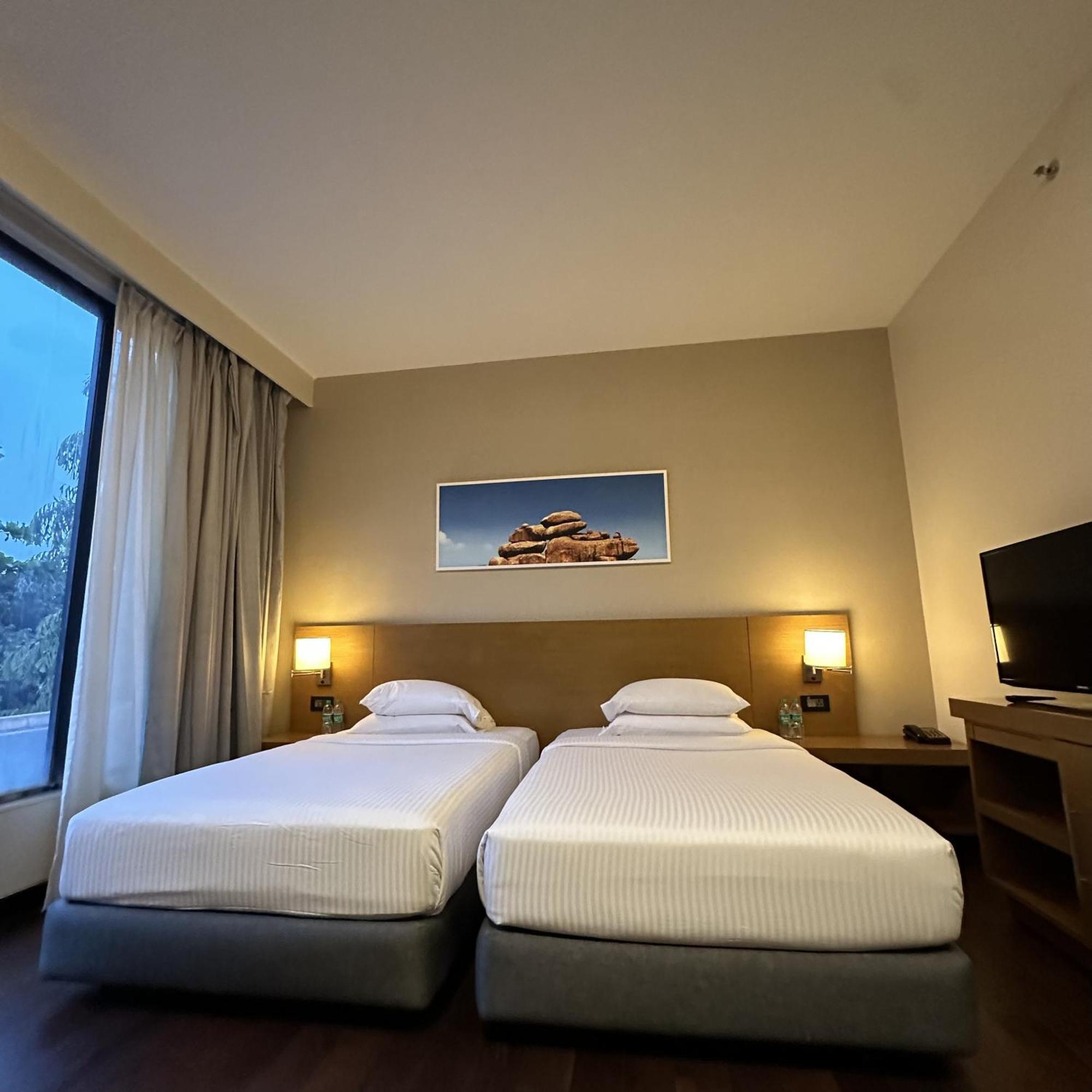 Hyatt Place Хампи Экстерьер фото